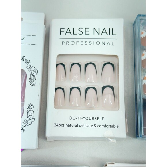 Professional False Nails - Press on Nails, Long, with Glue, color White and Red. - Picture 8 of 12